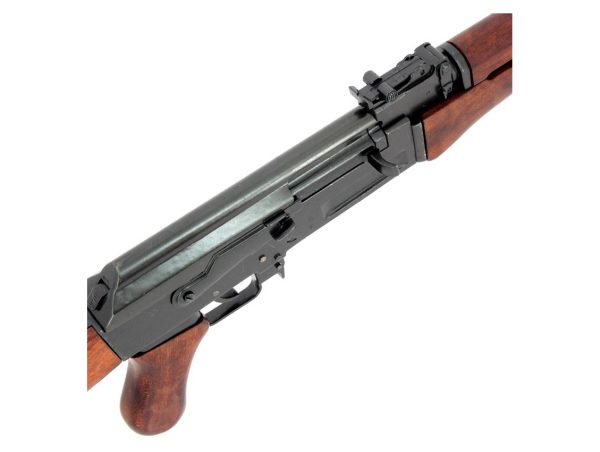 Fusil d'Assaut AK47 Kalachnikov Fusil d'Assaut AK47 Kalachnikov