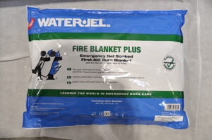 Couverture anti feu Water Jel 183 x 152 cm avec support